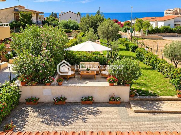casa indipendente in vendita a Modica in zona Marina di Modica