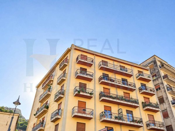 appartamento in vendita a Modica in zona Modica Bassa