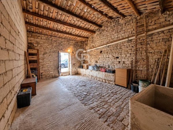 casa indipendente in vendita a Modica