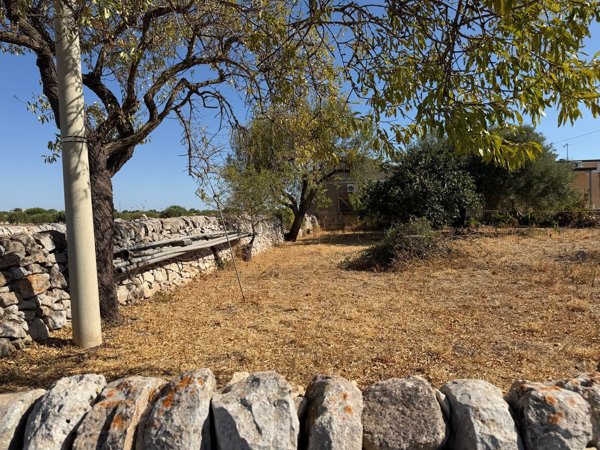 casa indipendente in vendita a Modica