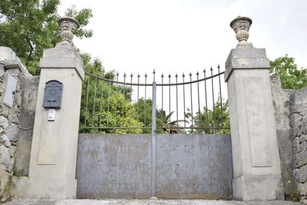 casa indipendente in vendita a Modica