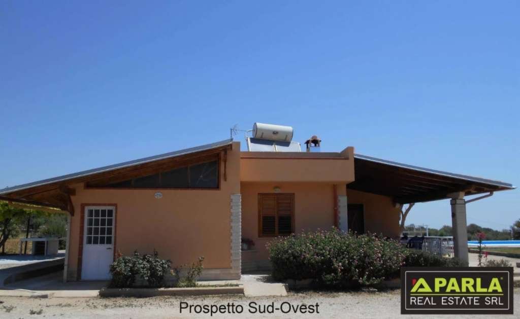 casa indipendente in vendita a Modica