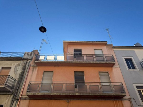 appartamento in vendita a Modica in zona Modica Alta
