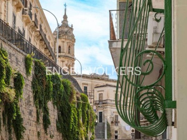 casa indipendente in vendita a Modica in zona Modica Bassa