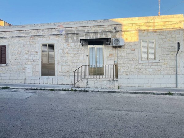 casa indipendente in vendita a Modica in zona Modica Alta