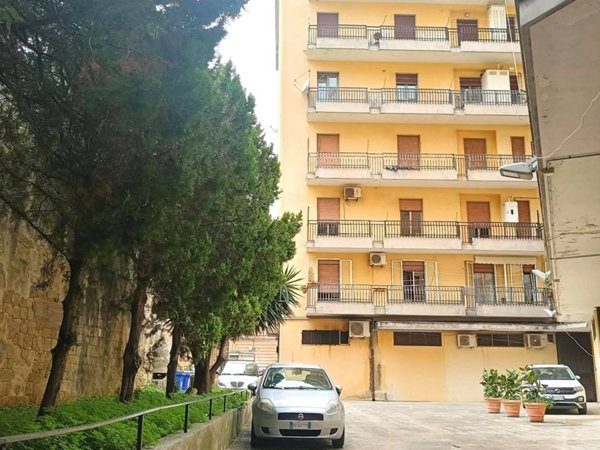 appartamento in vendita a Modica in zona Modica Alta