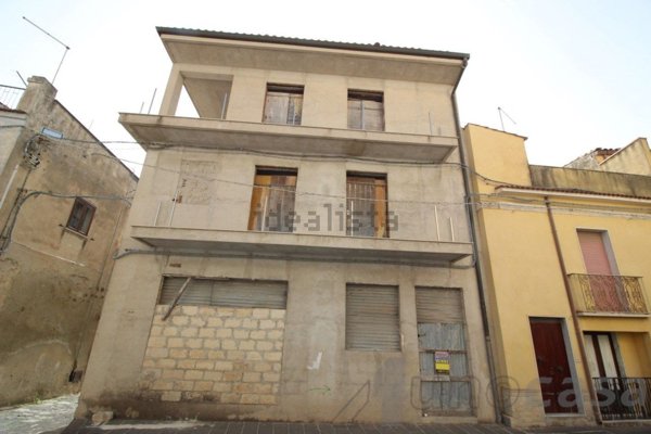 appartamento in vendita a Monterosso Almo