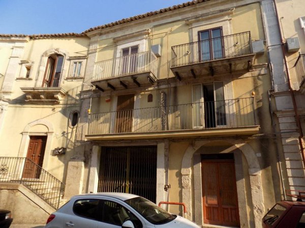 appartamento in vendita a Monterosso Almo