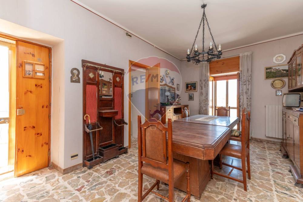 casa indipendente in vendita a Monterosso Almo