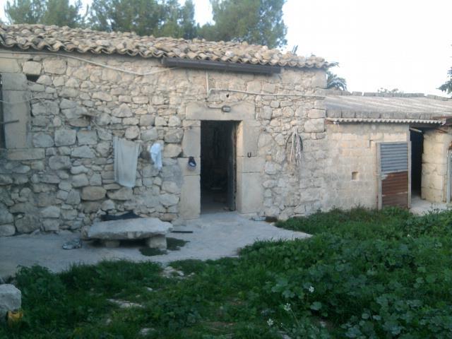 terreno agricolo in vendita a Monterosso Almo