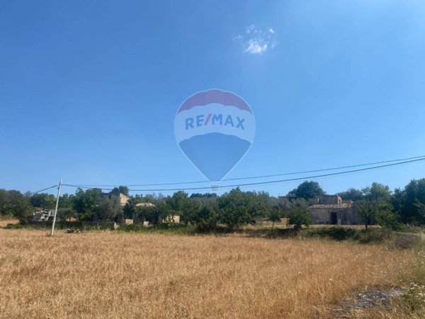 casa indipendente in vendita a Monterosso Almo