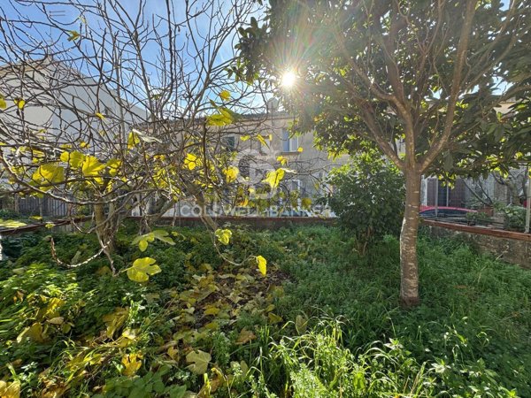 casa indipendente in vendita a Monterosso Almo