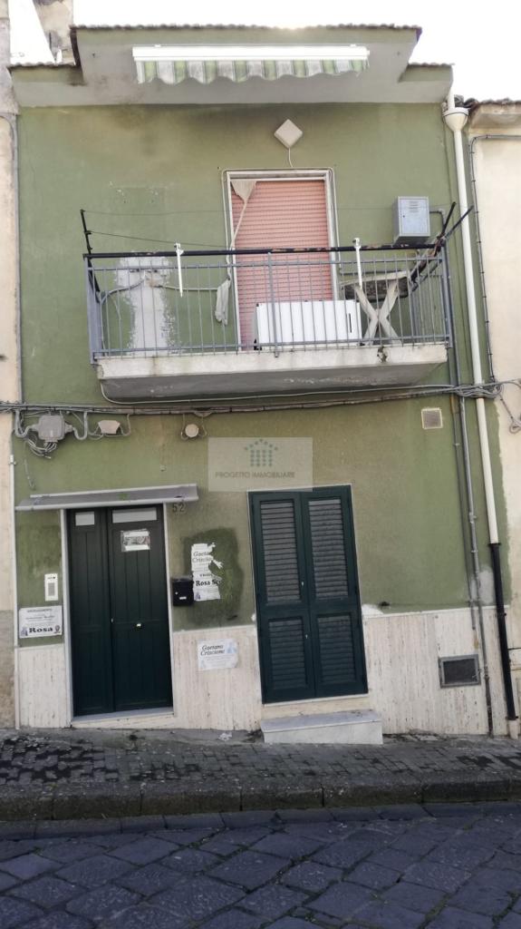 casa indipendente in vendita a Monterosso Almo