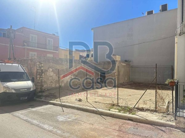 casa indipendente in vendita a Pozzallo