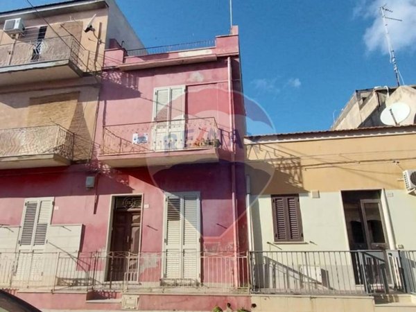 casa indipendente in vendita a Pozzallo