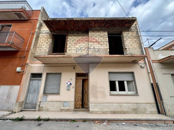 casa indipendente in vendita a Pozzallo