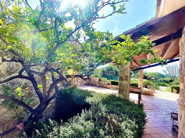casa indipendente in vendita a Pozzallo