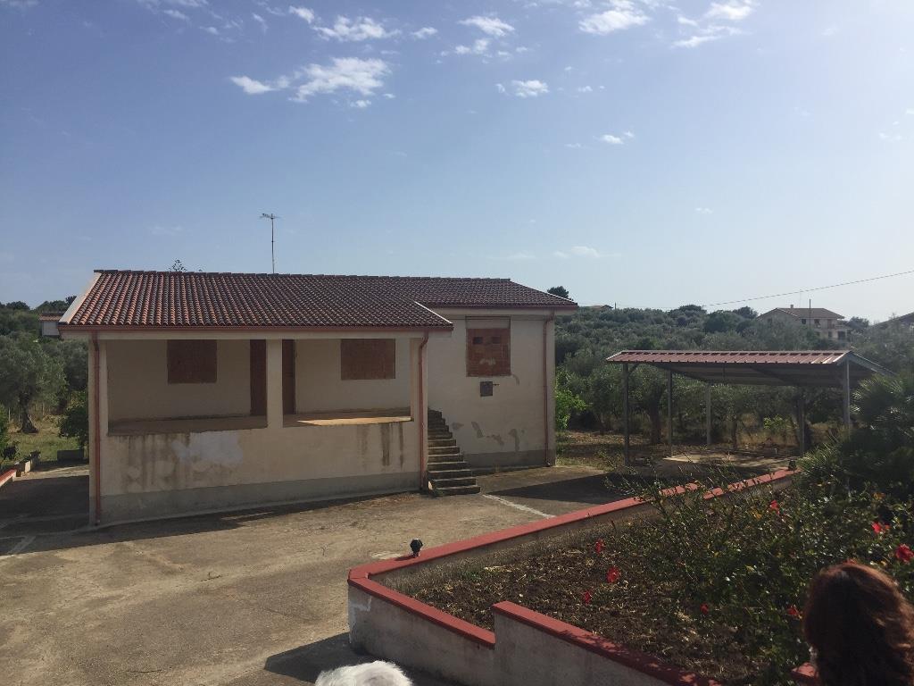 casa indipendente in vendita a Pozzallo
