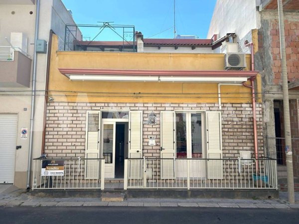 casa indipendente in vendita a Pozzallo