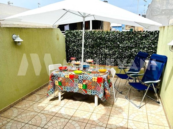 casa indipendente in vendita a Pozzallo