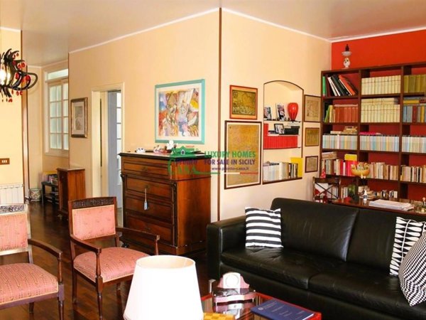 casa indipendente in vendita a Pozzallo