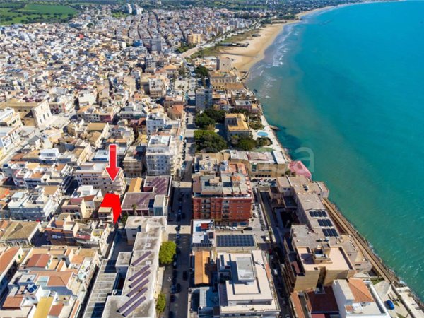 casa indipendente in vendita a Pozzallo