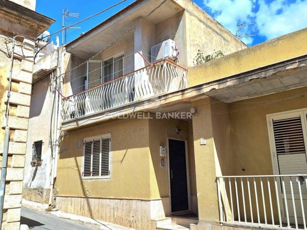 casa indipendente in vendita a Pozzallo