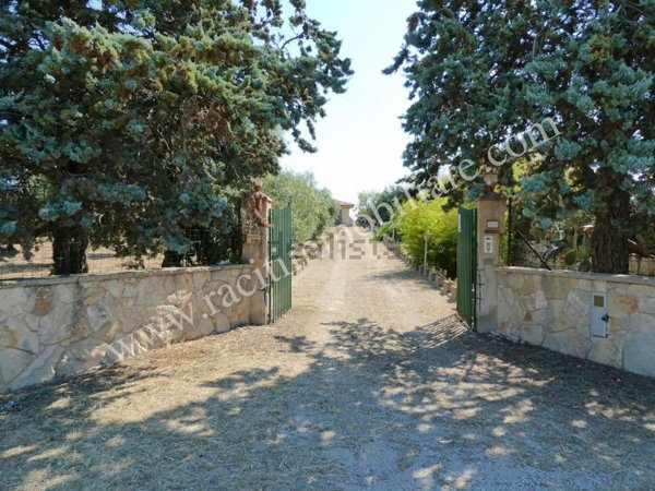 casa indipendente in vendita a Pozzallo