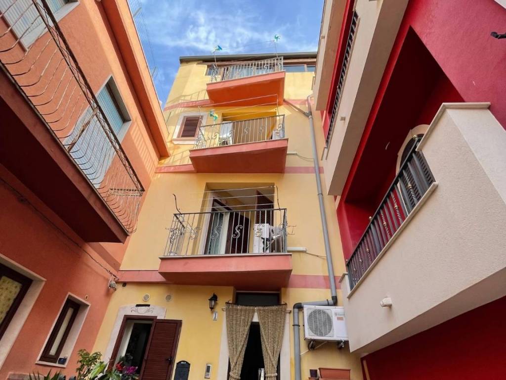 casa indipendente in vendita a Pozzallo