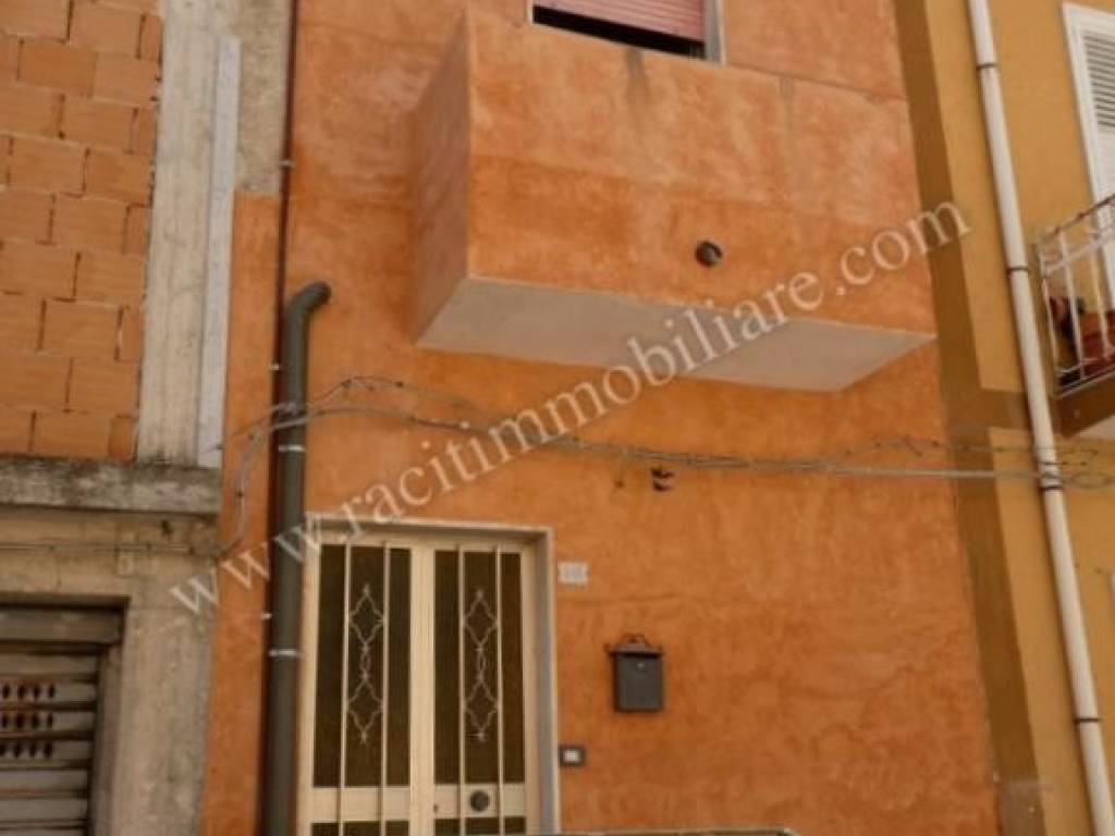 casa indipendente in vendita a Pozzallo