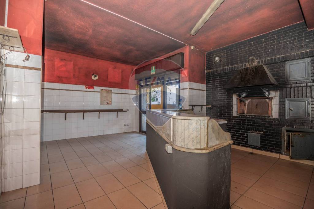 negozio in vendita a Pozzallo