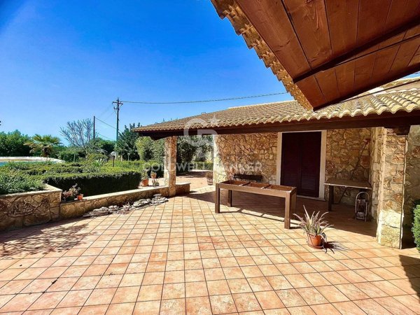 casa indipendente in vendita a Pozzallo