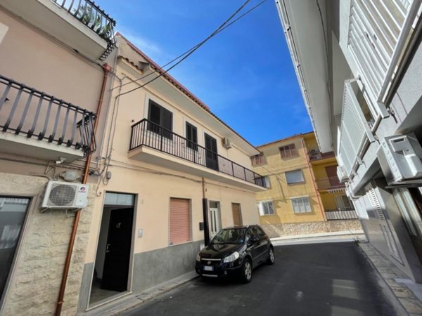 casa indipendente in vendita a Pozzallo