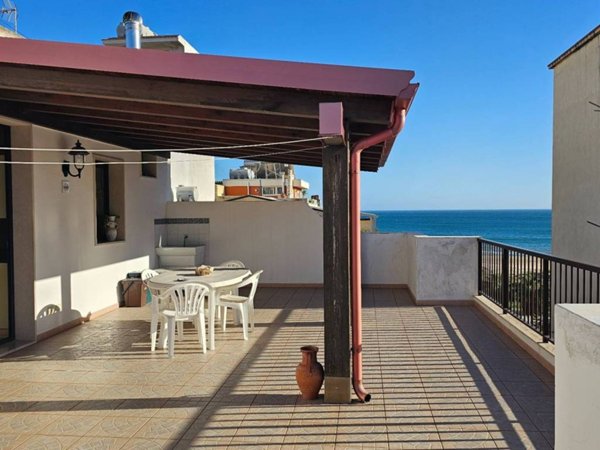 casa indipendente in vendita a Pozzallo