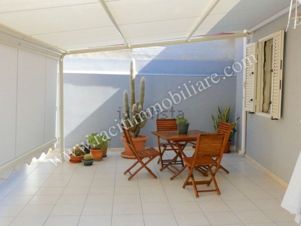 casa indipendente in vendita a Pozzallo