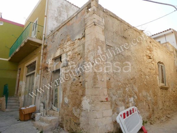 casa indipendente in vendita a Pozzallo