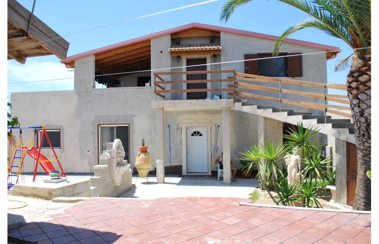 casa indipendente in vendita a Pozzallo