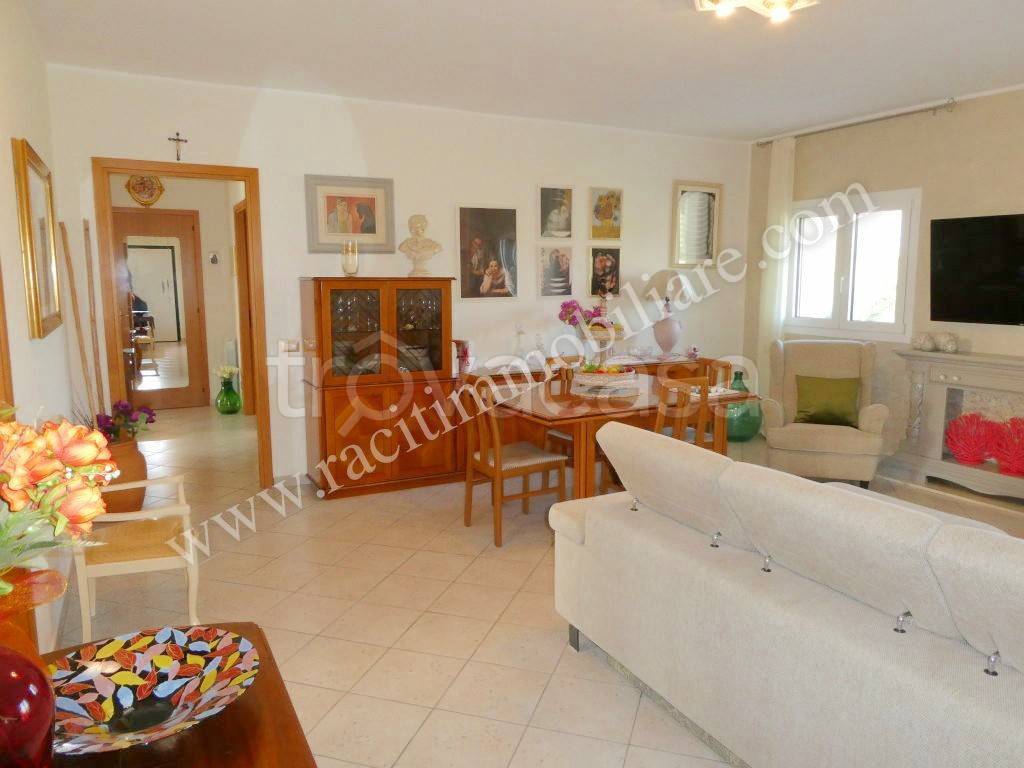 appartamento in vendita a Pozzallo