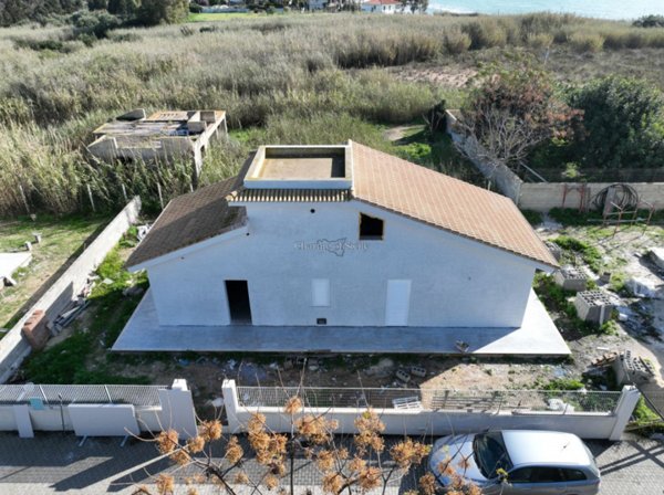 casa indipendente in vendita a Pozzallo