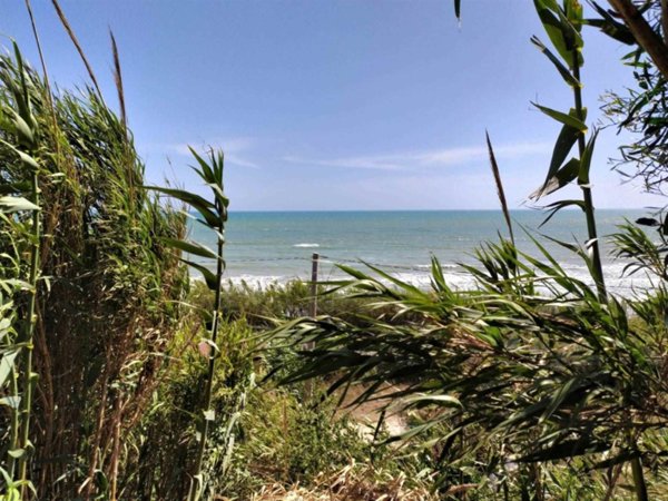 casa indipendente in vendita a Pozzallo