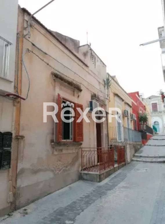 casa indipendente in vendita a Pozzallo