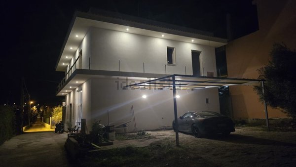 casa indipendente in vendita a Pozzallo