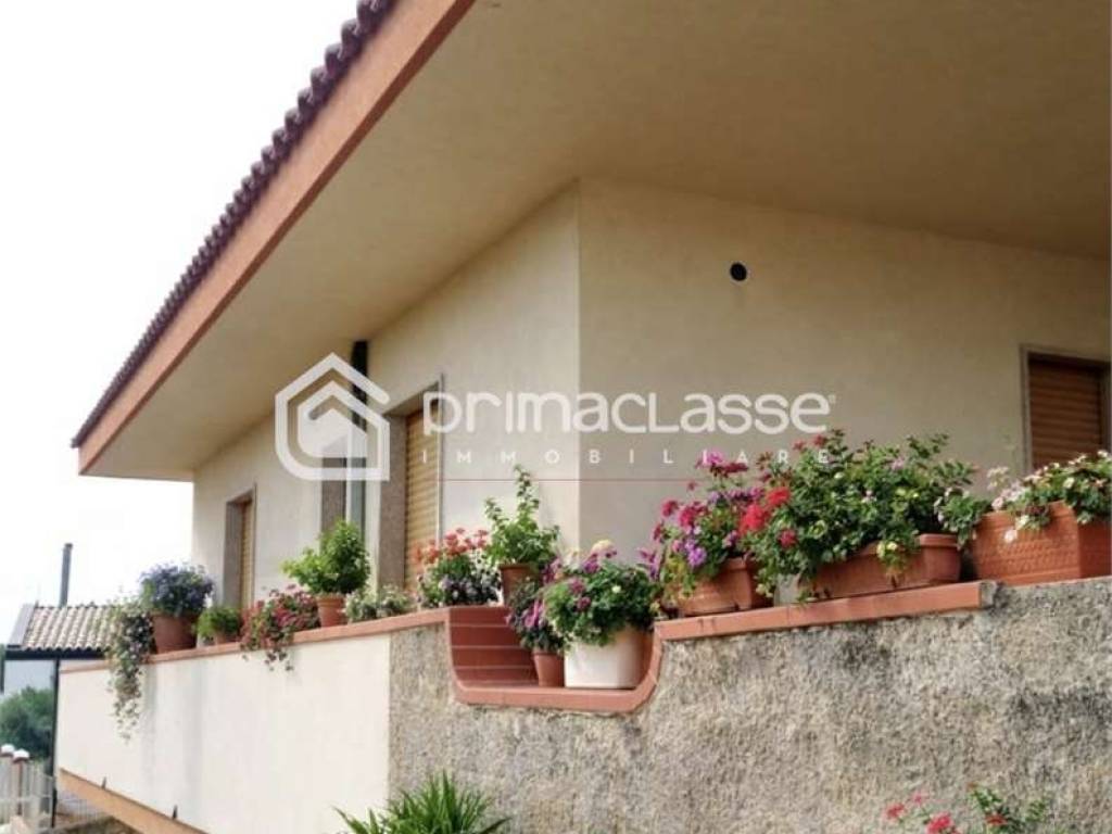 casa indipendente in vendita a Pozzallo