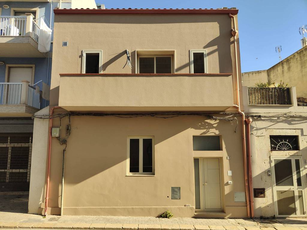 casa indipendente in vendita a Pozzallo