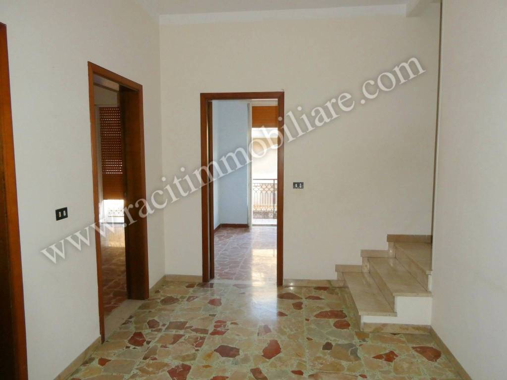 casa indipendente in vendita a Pozzallo