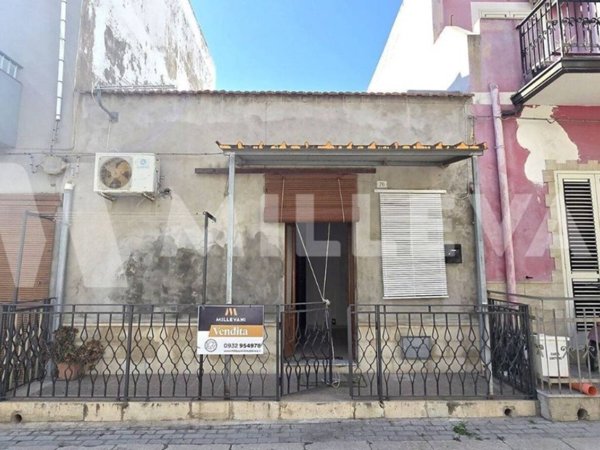 casa indipendente in vendita a Pozzallo