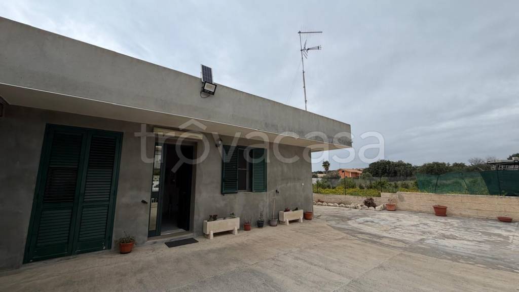 casa indipendente in vendita a Pozzallo