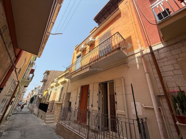 casa indipendente in vendita a Pozzallo