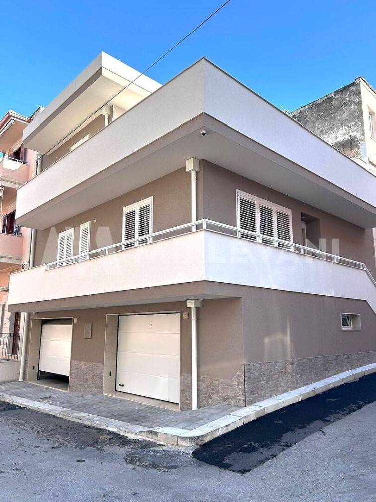 casa indipendente in vendita a Pozzallo