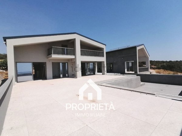 casa indipendente in vendita a Pozzallo